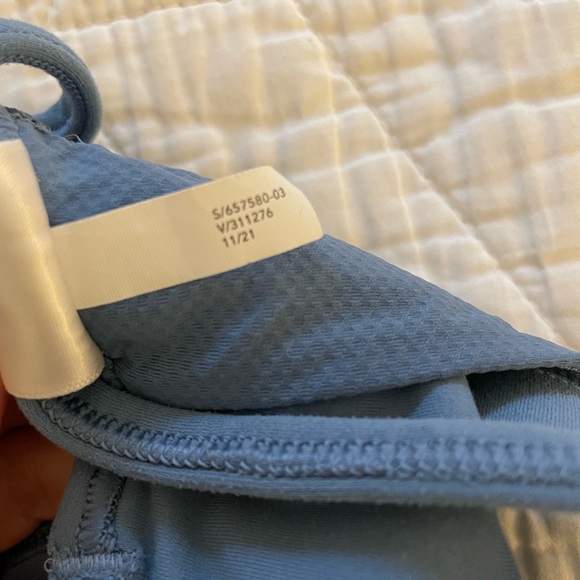 (SOLD) Athleta Bundle π Support Tanks - Picture 12 of 12